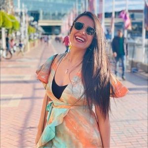 Meet your Posher, Renata